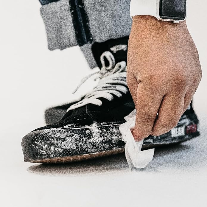 Ferrecci Shoe Cleaner Wipes — detail view