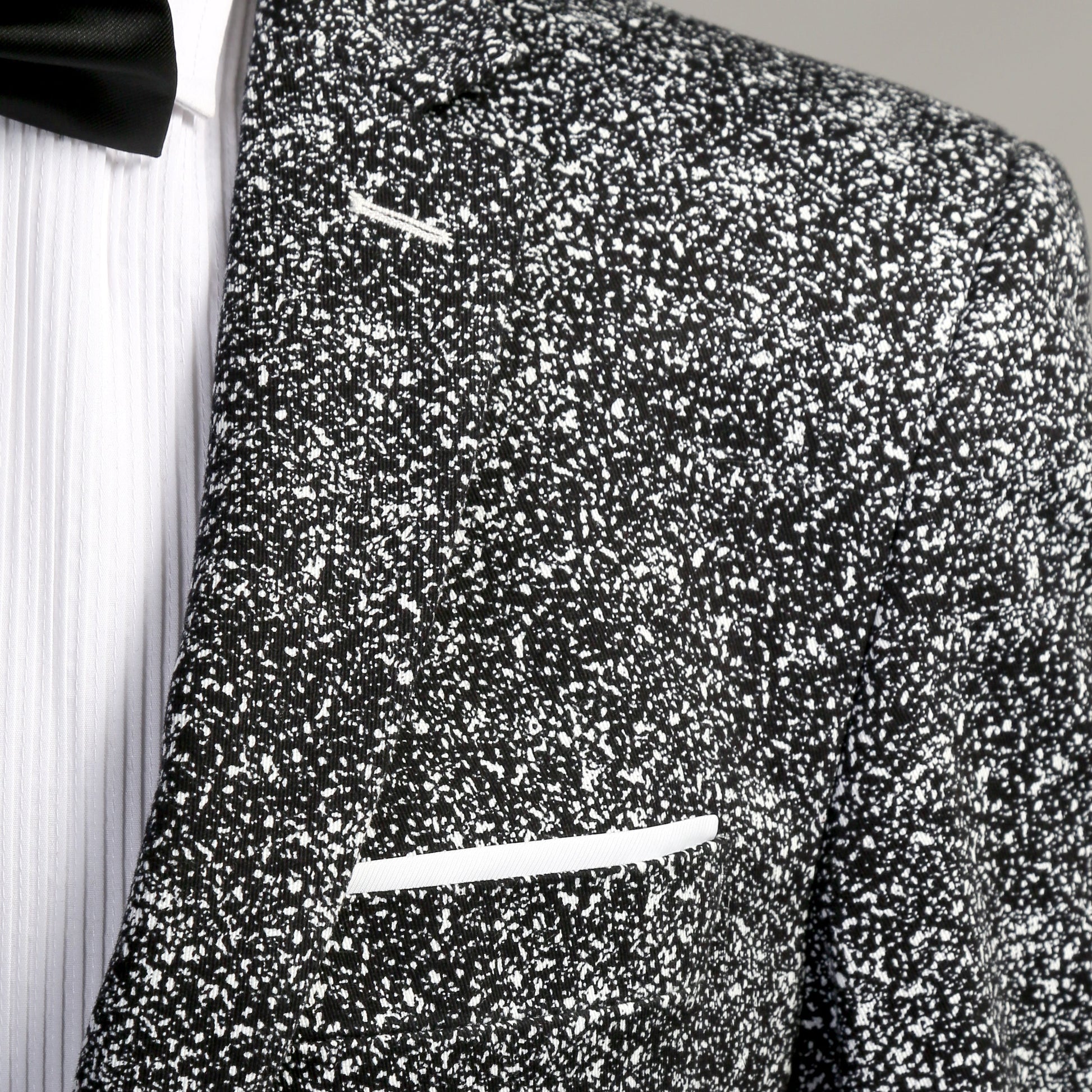 Marlowe Black Slim Fit & White Spotted Notch Lapel Suit
